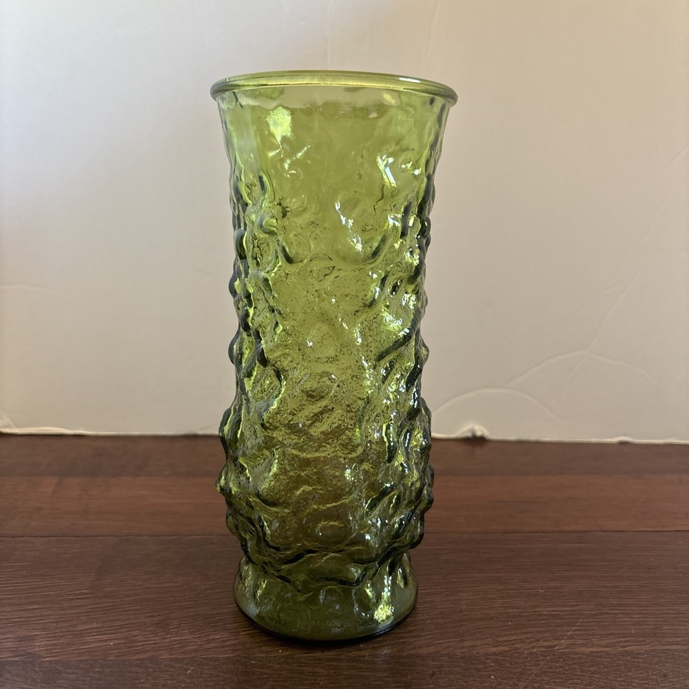 Vintage E.O. Brody & Co.‎ Emerald Green Crinkled Glass Vase 9.5 in Cleveland, OH
